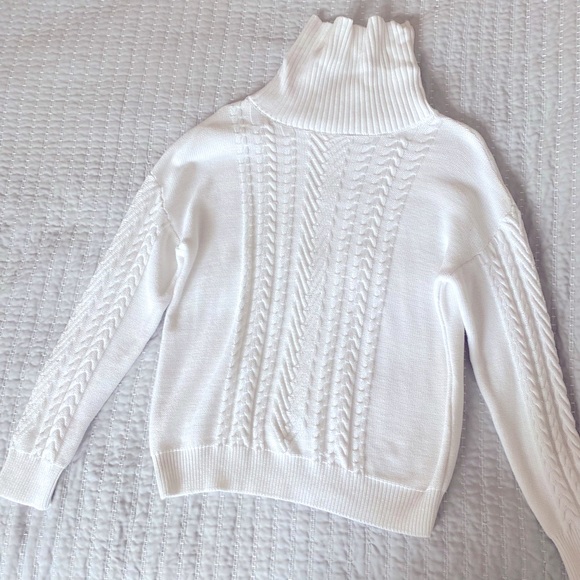 Amazon Sweaters - Im selling a Amazon winter knitted sweater size medium.